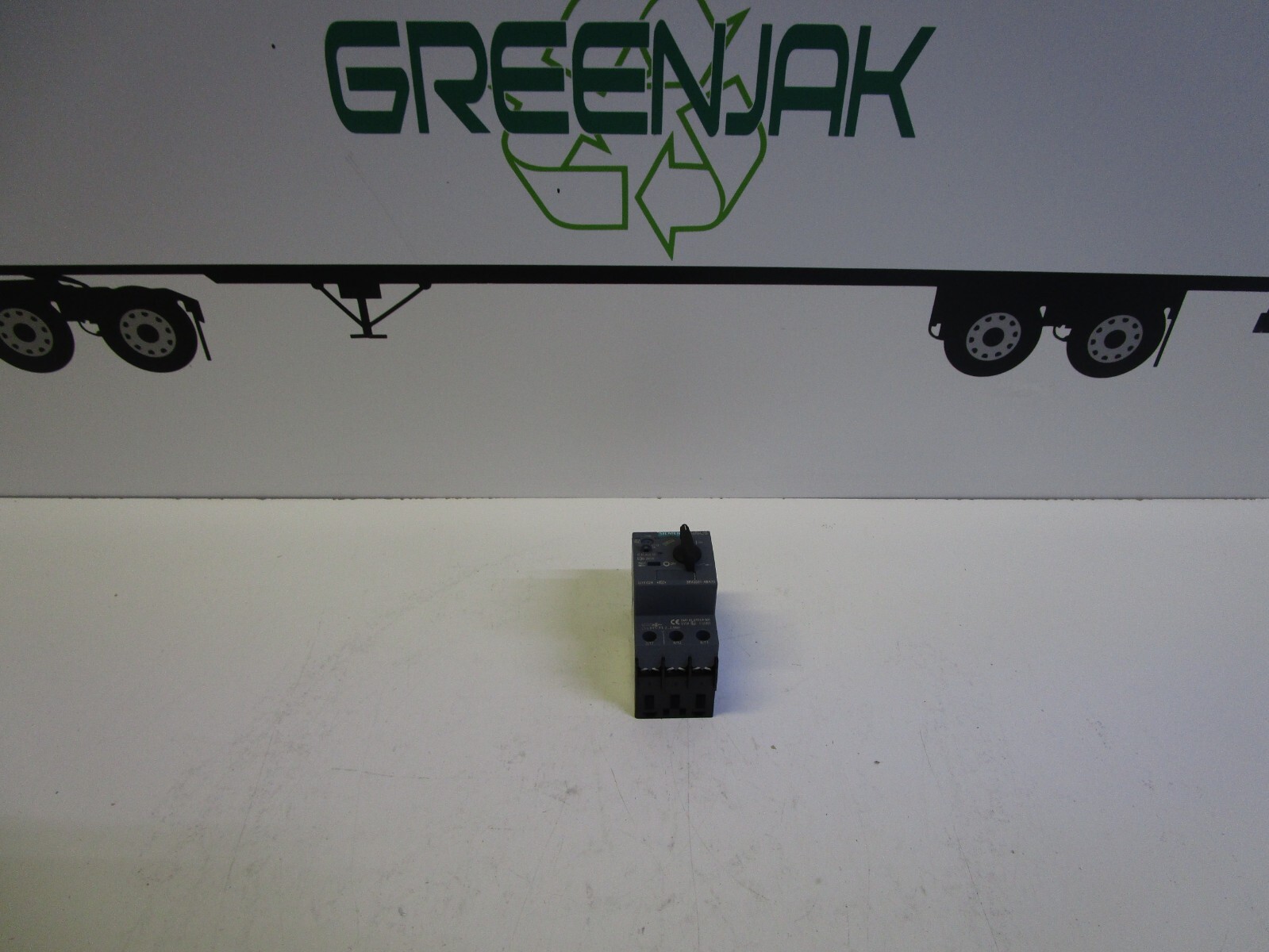 SIEMENS 3RV2011-1DA10 2.2-3.2A MANUAL MOTOR PROTECTOR – USED – FREE SHIPPING