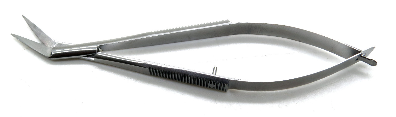 Castroviejo Angled Scissors Sharp/Sharp 4.75″ Sqeeze Spring Micro Instruments