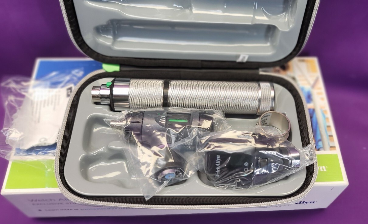 Welch Allyn Set LED MacroView Otoscope & Coaxial LED Ophthalmoscope – NEW IN BOX