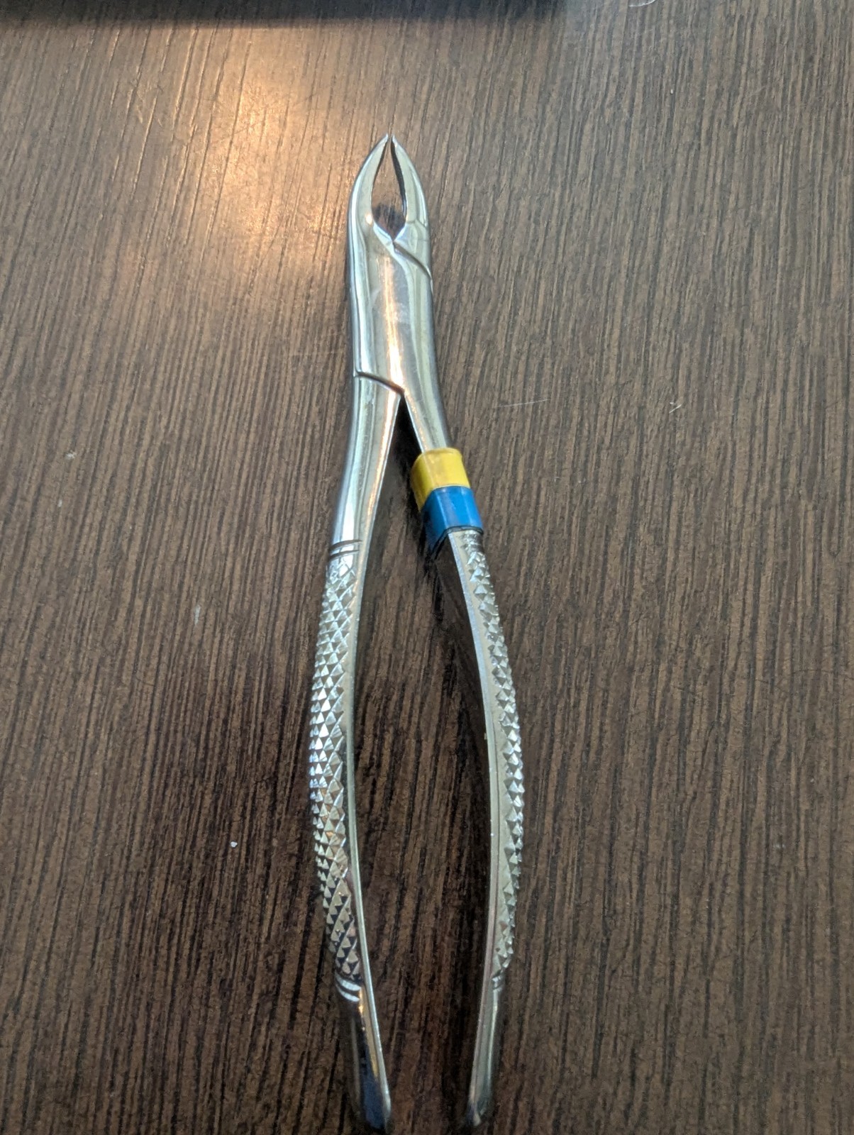 Hu-Friedy Immunity Forceps 150S Pedo Extraction Dental