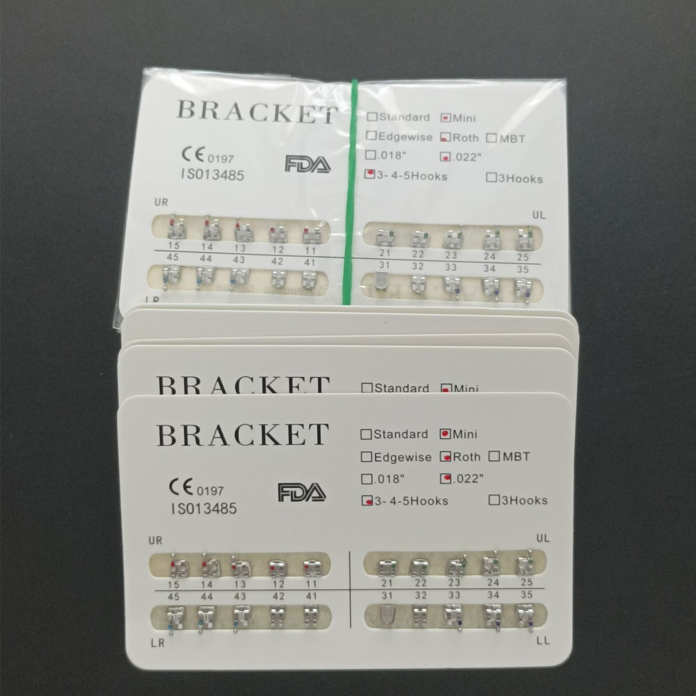 20Pcs/Set Dental Orthodontic Metal Brackets Braces Mini Roth 022 345 Hooks MIM