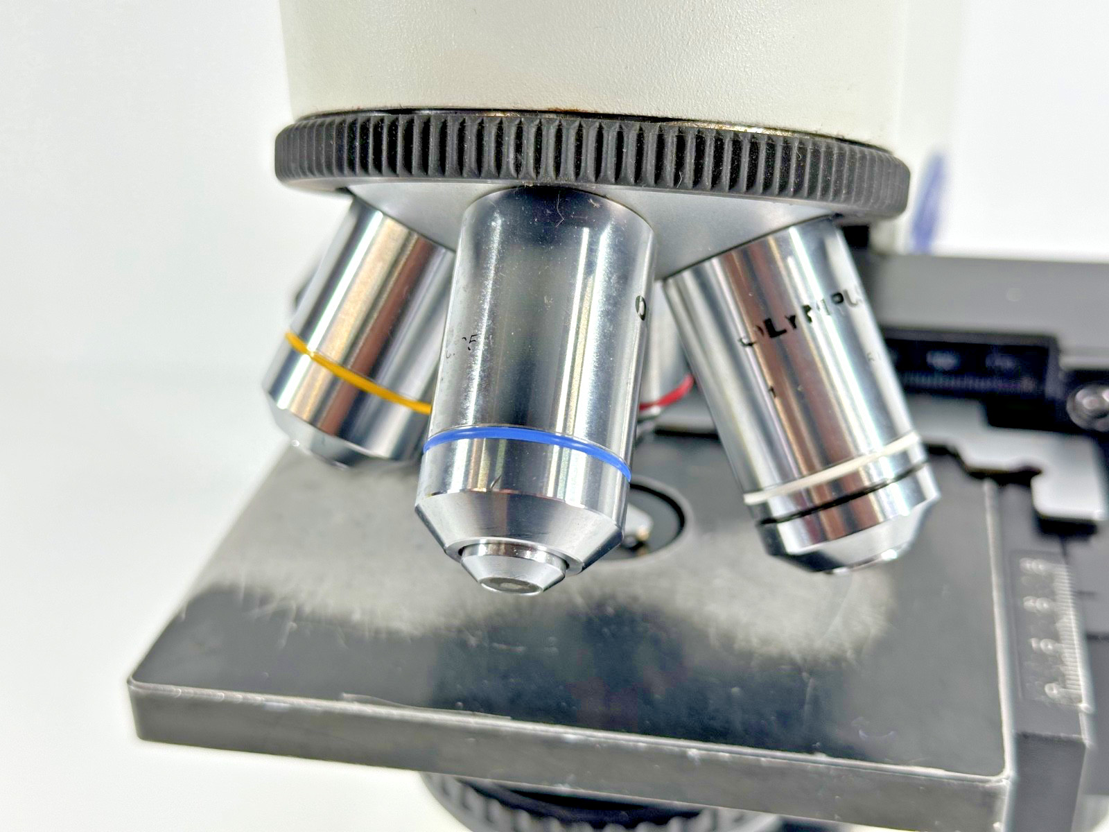 Olympus CX21FS1 CX21 Binocular Laboratory Microscope w/ 10X/20 Eyepieces