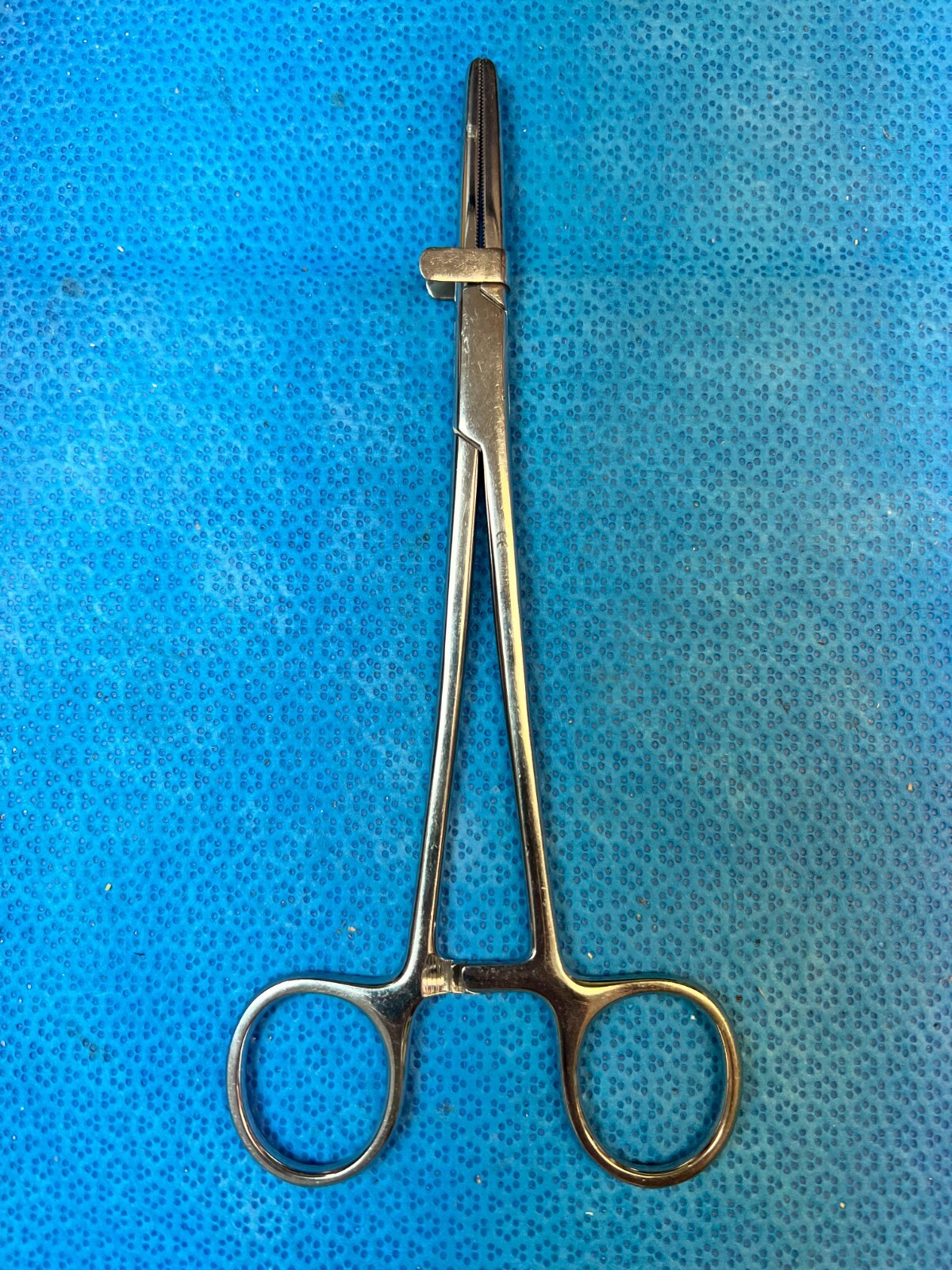 Codman 19-8010 tubing clamp (D827)