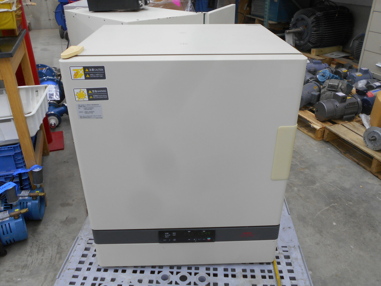 SANYO MIR-262 INCUBATOR