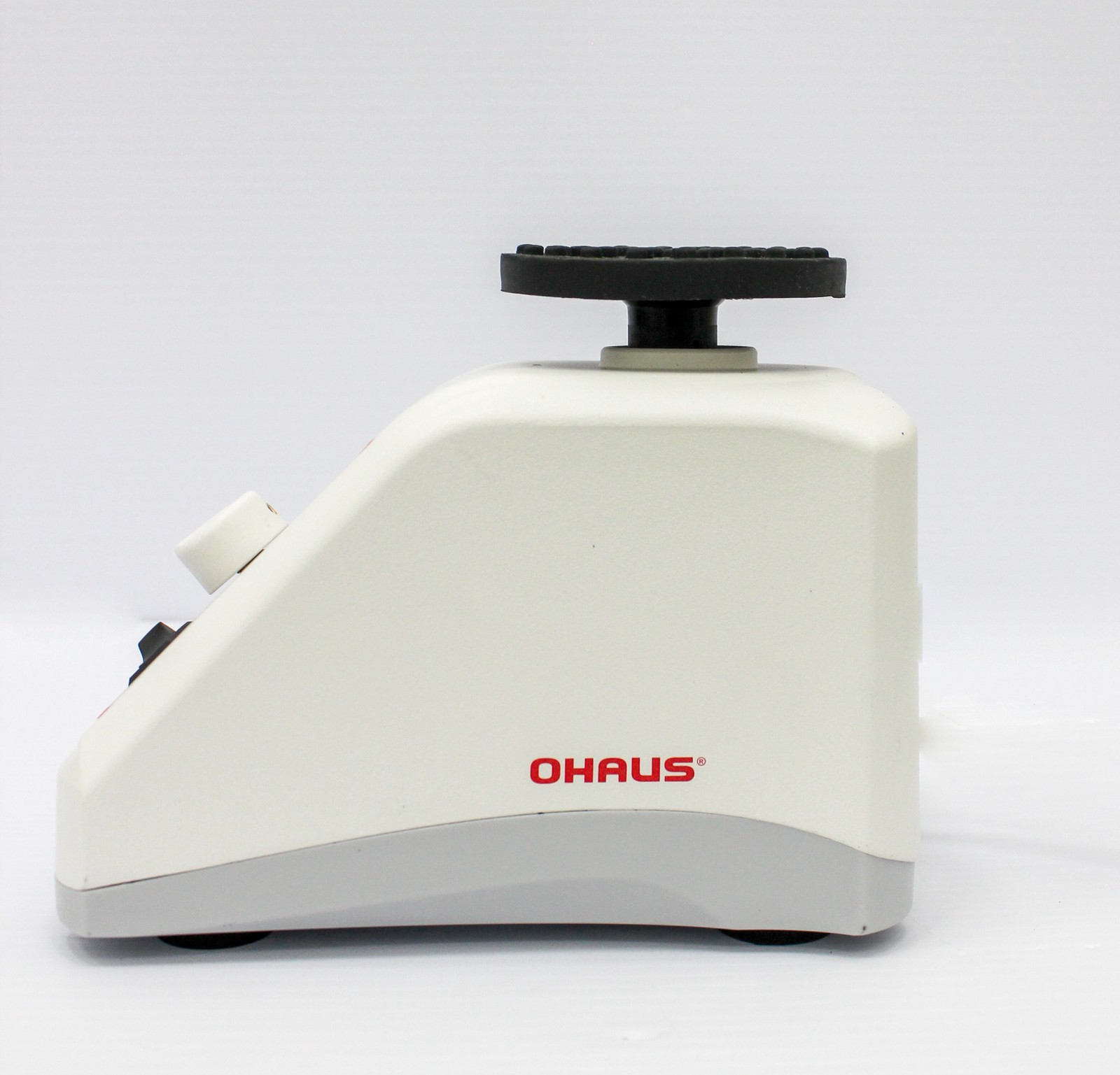 Ohaus VXMNAL Analog Mini Vortex Mixer 300-3200 RPM 120V 50/60Hz (3361685)