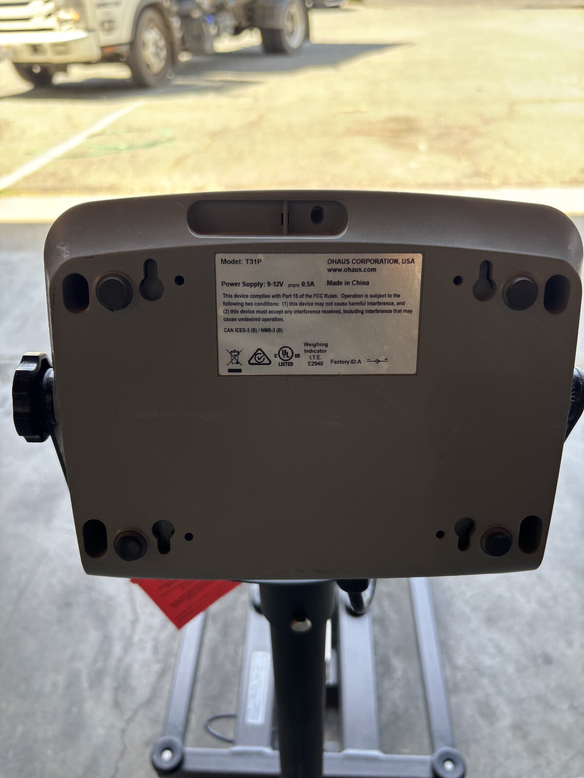 Ohaus Defender 3000 Series T31P Scale Digital Display 30kg / 60Lb