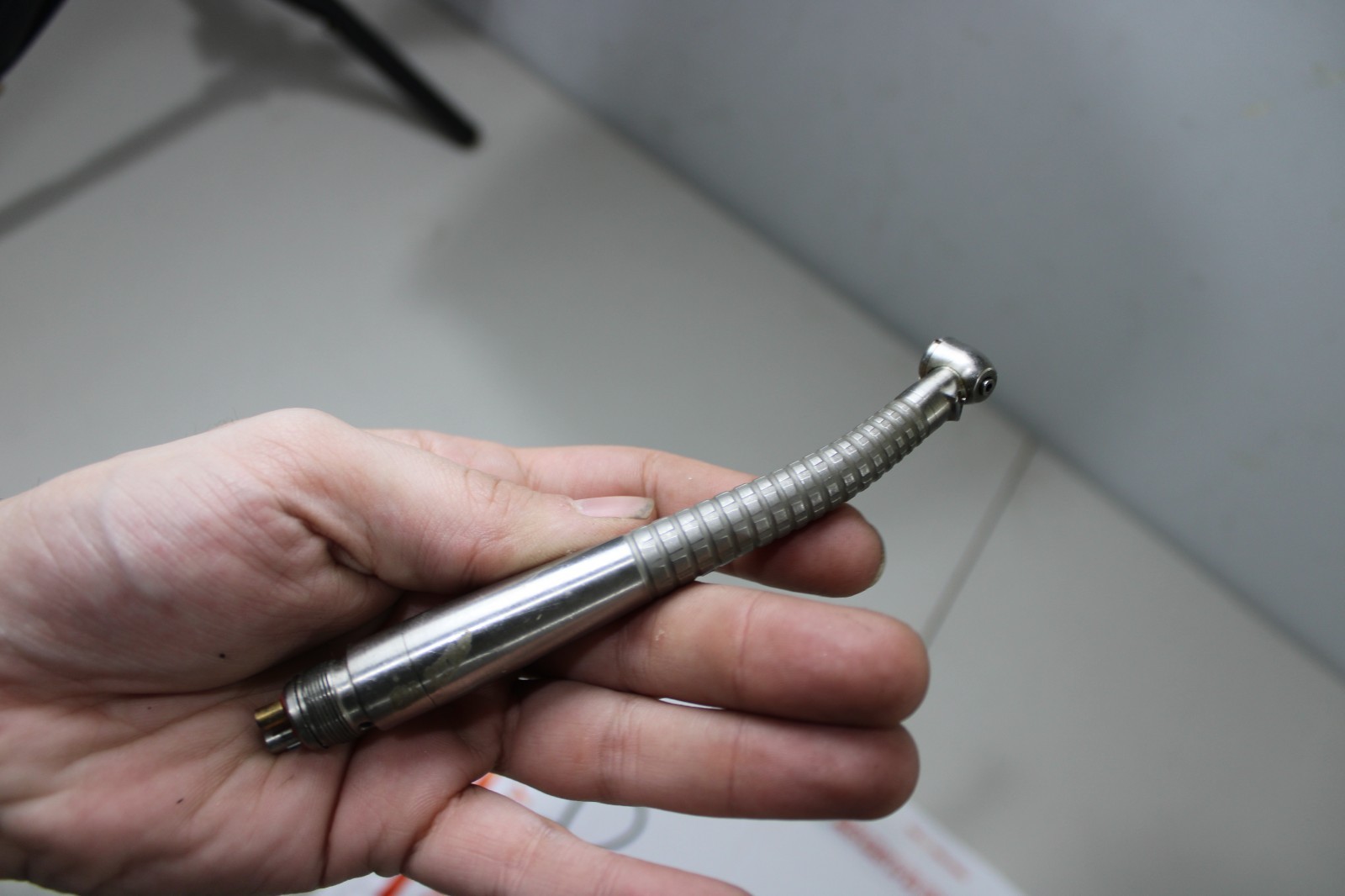 Midwest Tradition Screw Type FiberOptic Dental Handpiece contra angle waterspray