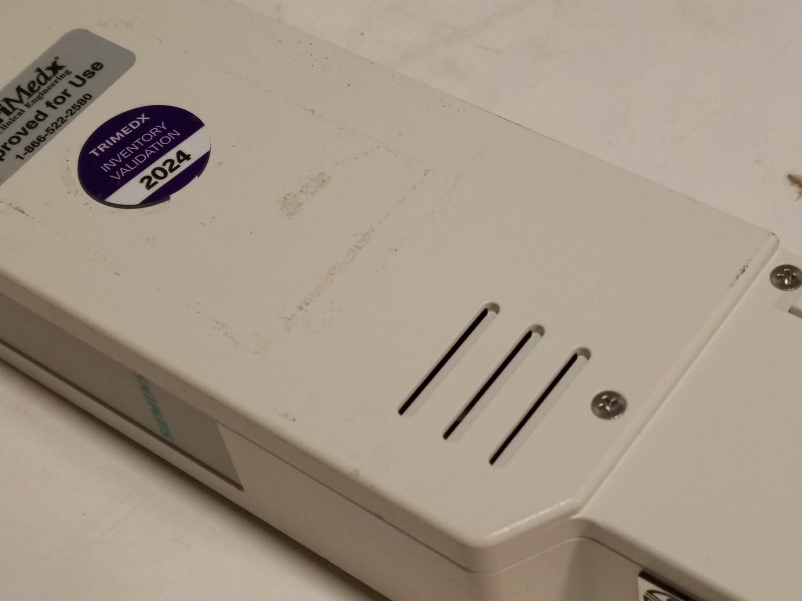 Siemens-Elema/Biegler Sun 145 64-81-282-EH-86-E Device, 100-240VAC, 50-60Hz