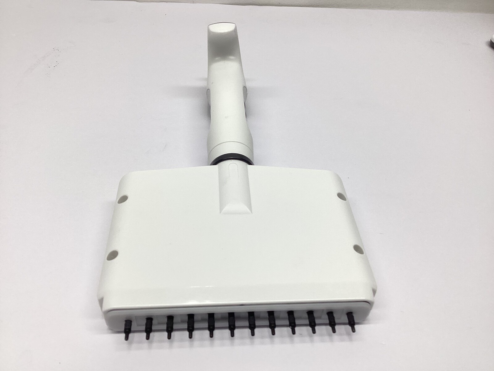 Integra Evolve manual 12 Channel Pipette 1-10uL Warranty.