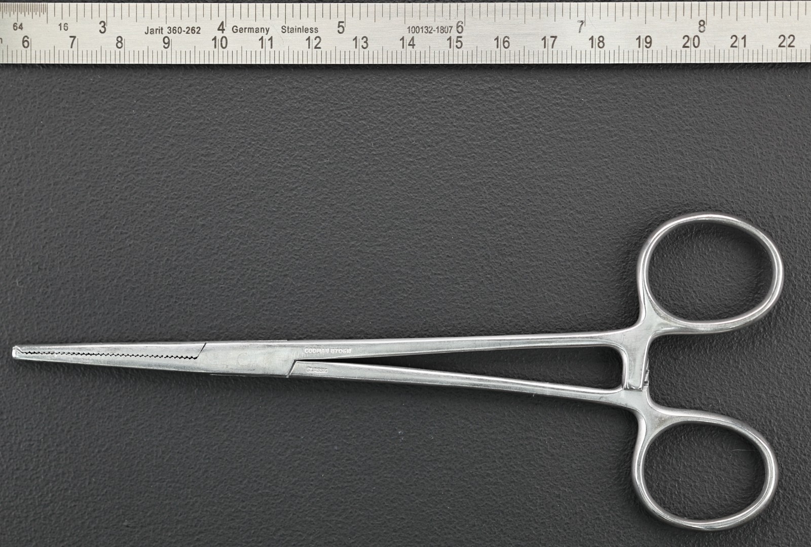 Codman 34-4110 Rochester-Ochsner Forceps, Straight, 1×2 Teeth, 167mm (6.5″)