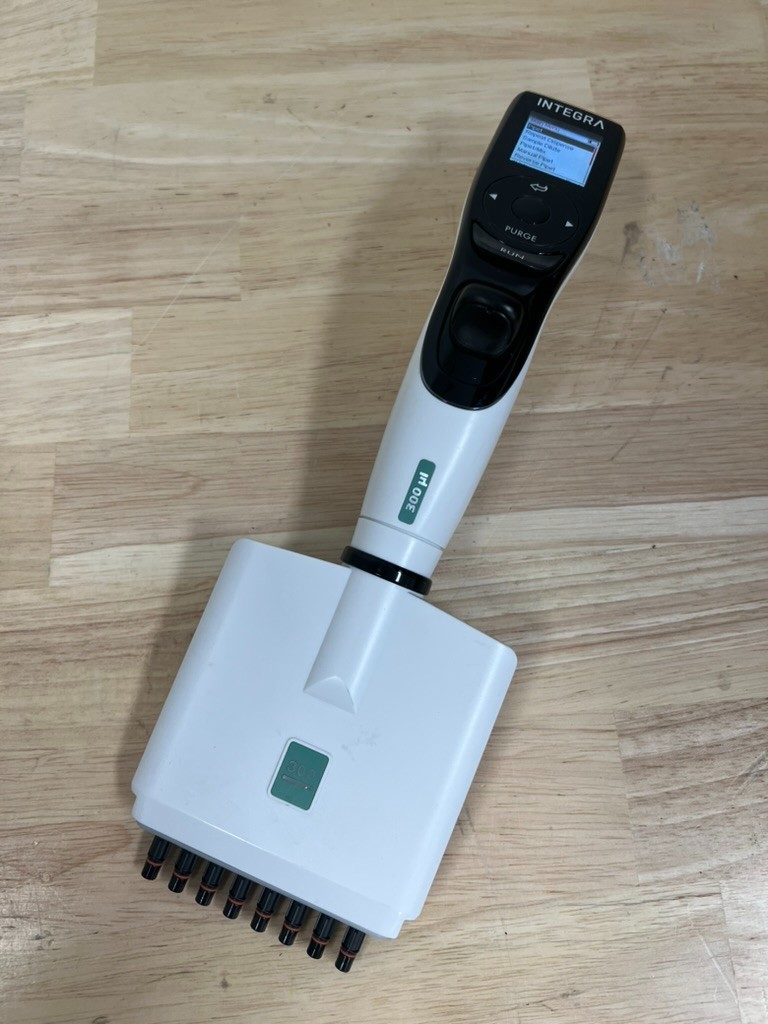 INTEGRA 8 CHANNEL 300 uL VIAFLO ELECTRONIC PIPETTE DIGITAL 4623 WARRANTY