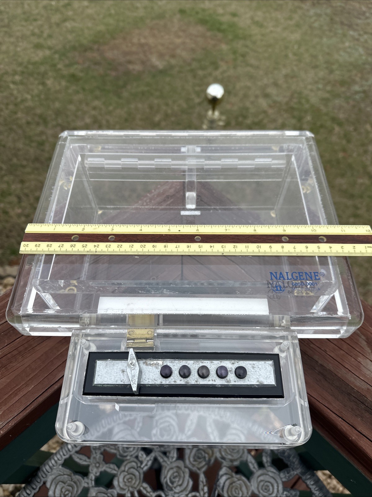 VTG Nalgene Scientific Acrylic Lab Locking Storage Container w/Simplex Lock