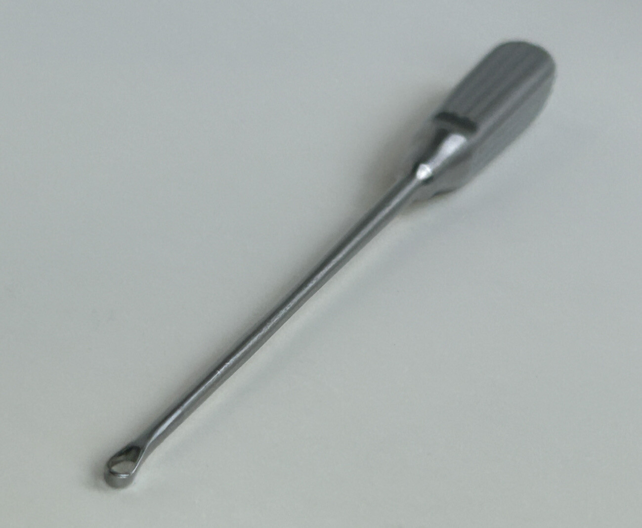 Symmetry 23-5532 Sims Uterine Curette Size 00 Sharp Malleable Shaft 11in Length