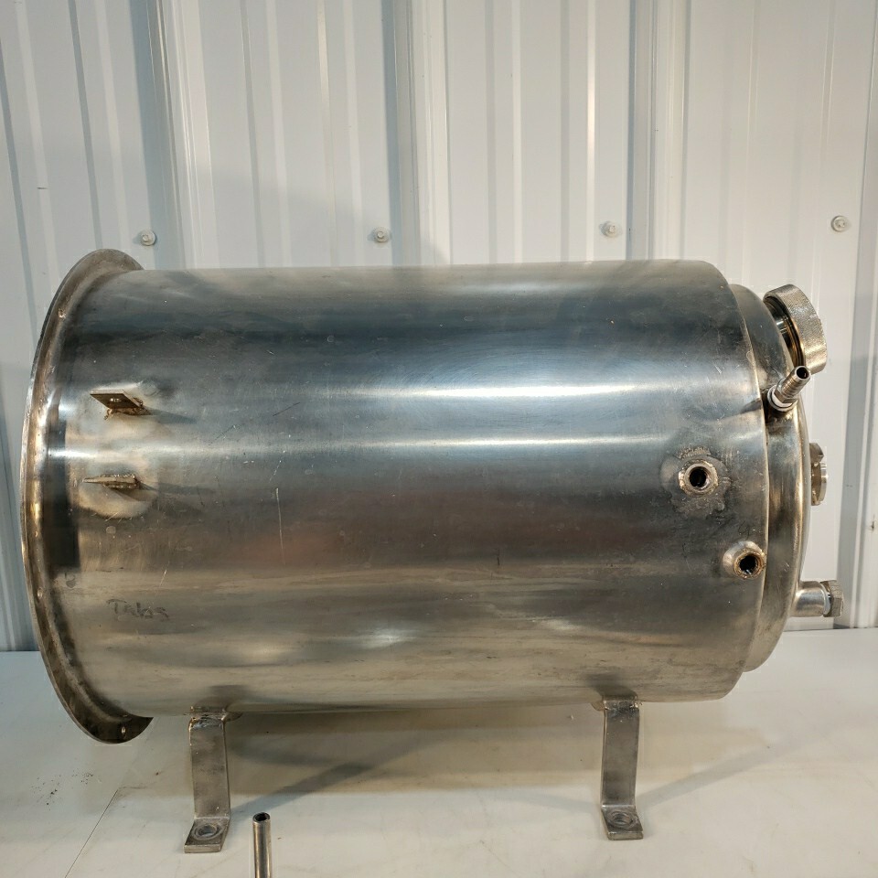 Stainless Steel Positive Pressure Chamber Cylinder Horizontal Custom Stand 12″ D