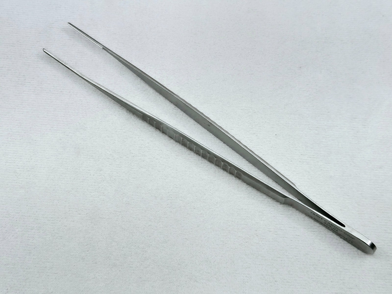 Jarit 320-114 DeBakey-Diethrich Coronary Artery Forceps, Delicate 1.2 mm, 210 mm