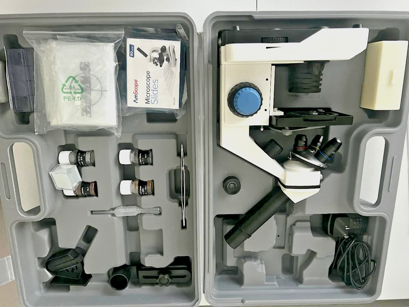 Swift Biological Microscope Kit 80X- 1600X | 80X – 2000x | SS120 | New Open Box