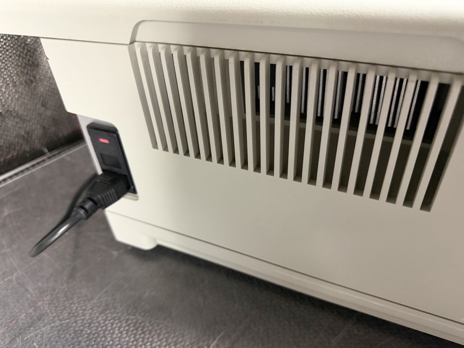 APPLIED BIOSYSTEMS GENEAMP 9700 PCR THERMAL CYCLER SYSTEM VGC! Ships Fast