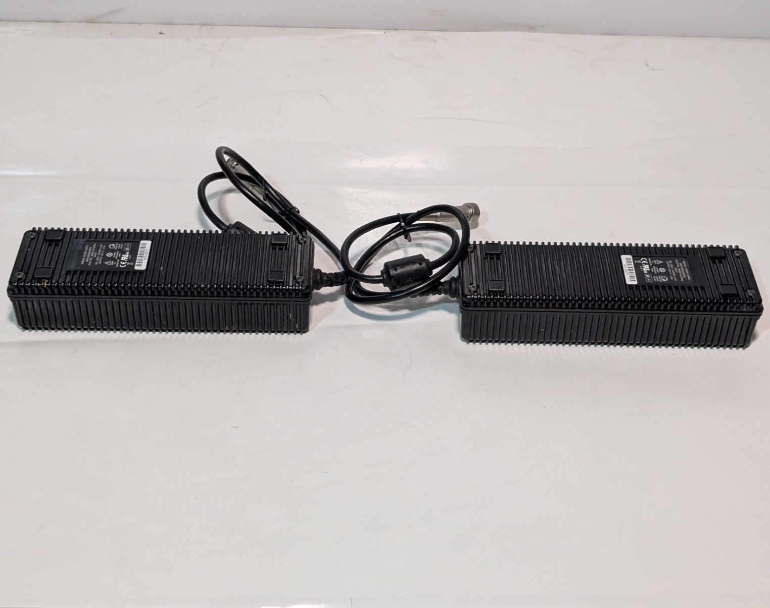 Ault MW122RA2400F02 Medical Power Supply 100-240VAC 2.0A, 24VDC 5.0A Output