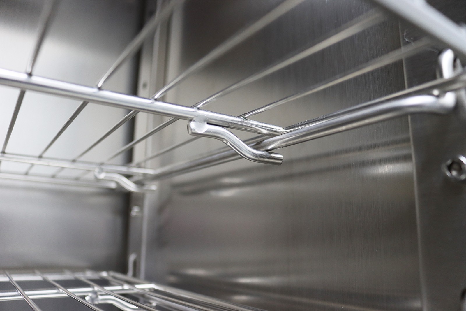 Floor-type 150L Constant Temperature and Humidity Incubators 41-149°F Temp. 220V