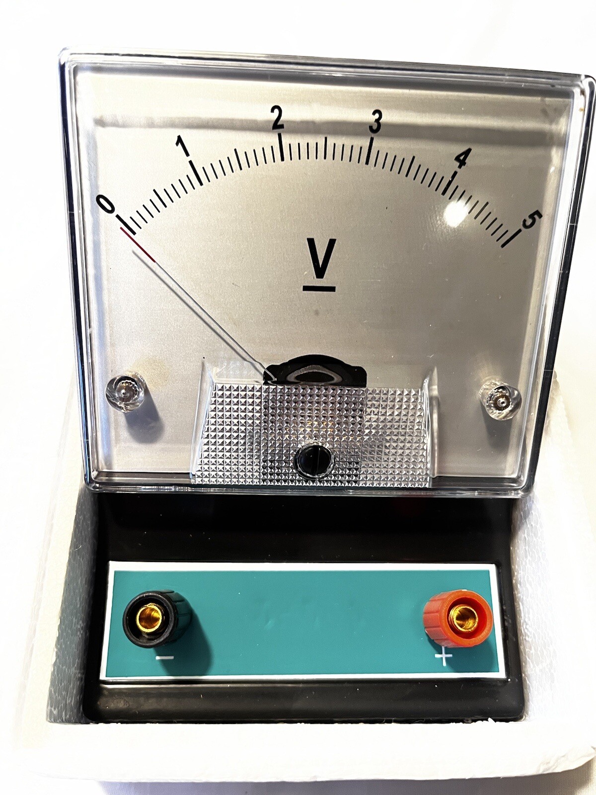 UNITED SCIENTIFIC MVT004 DC Voltmeter 0-5V DC, .01V New In Box