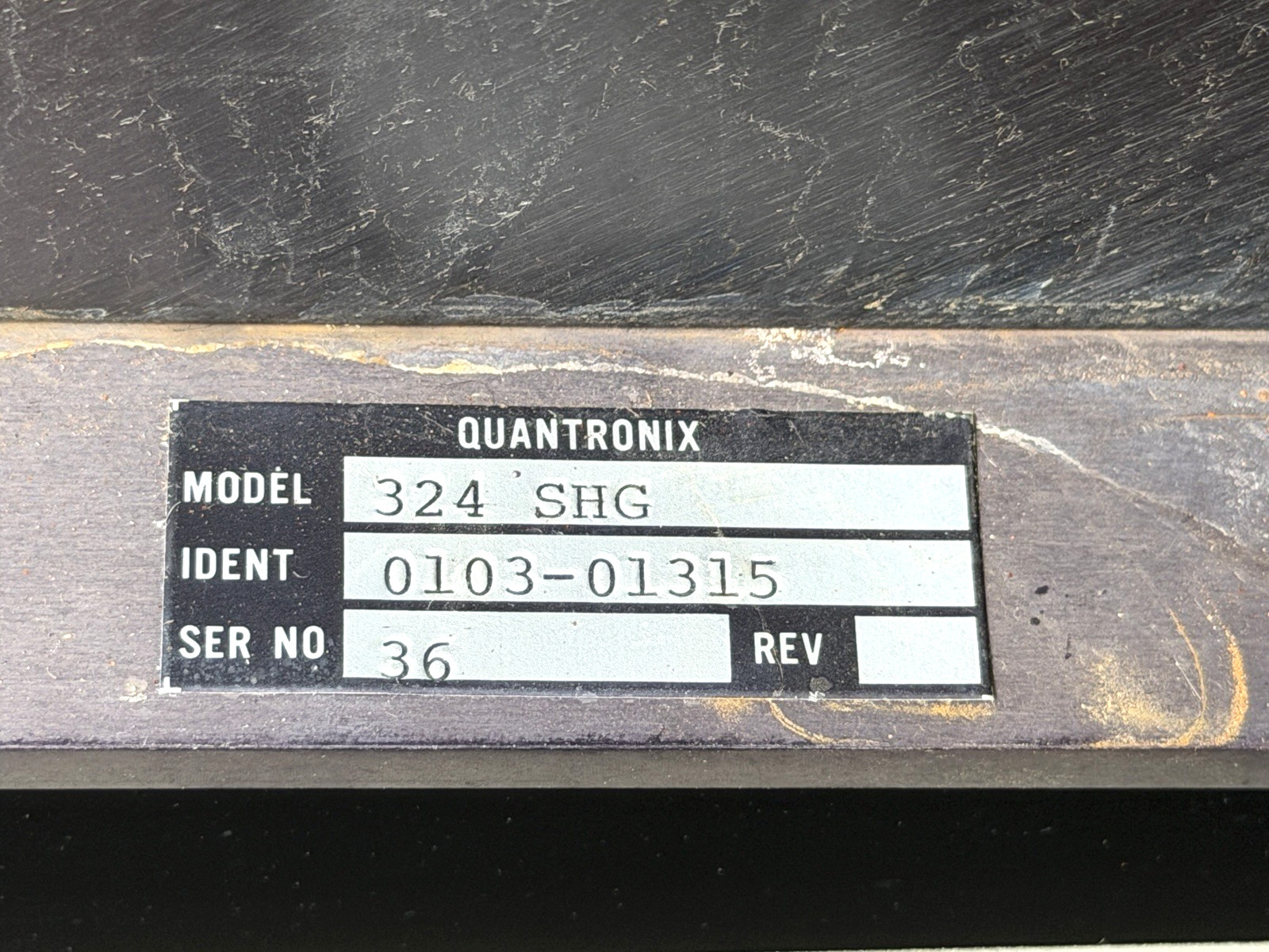 Vintage Quantronix 416 MLQS-SH Nd:YAG Lab Laser Rail Head 300W SHG 1984 Optics