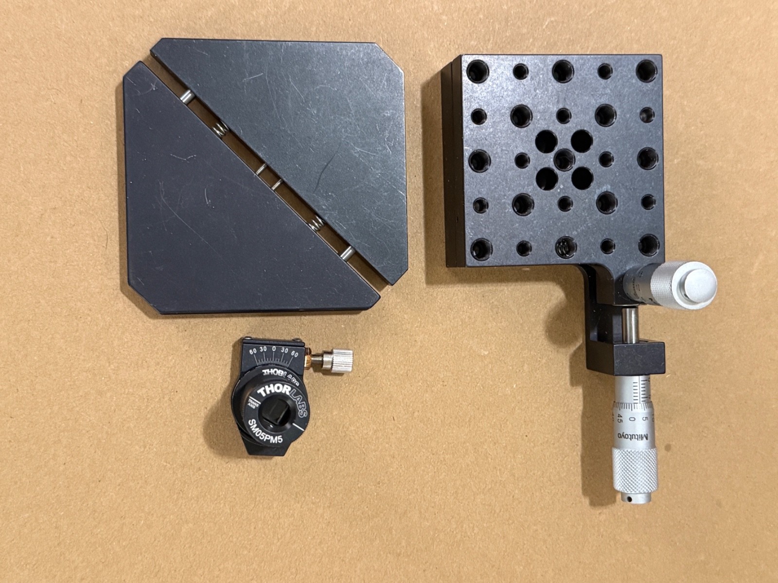 Thorlabs High-Precision Rotation Mount PRM05/M, SM05PM5, XR25-A2