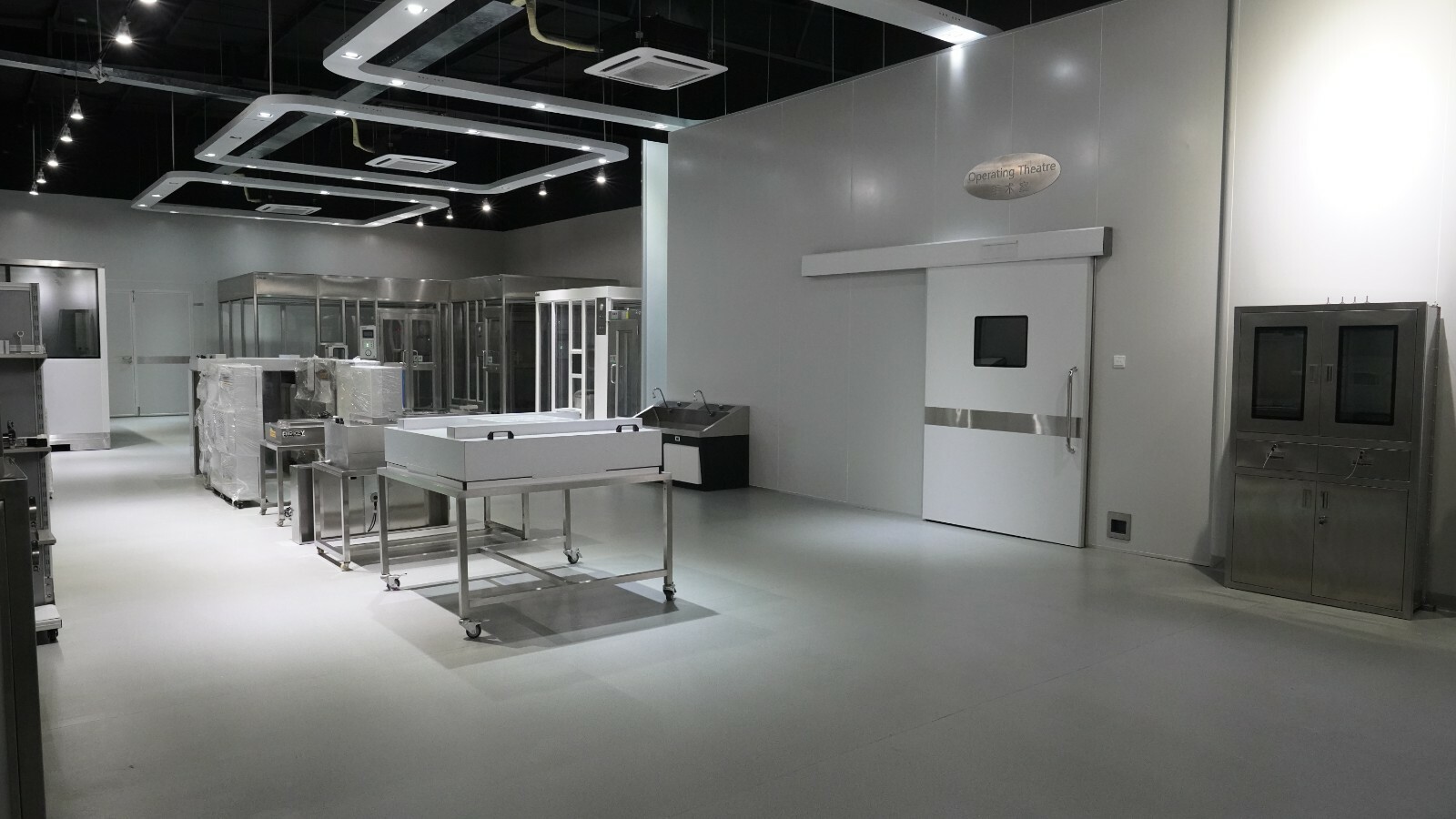 Modular Cleanroom Brand New Clean Room Many Different Classes Available.