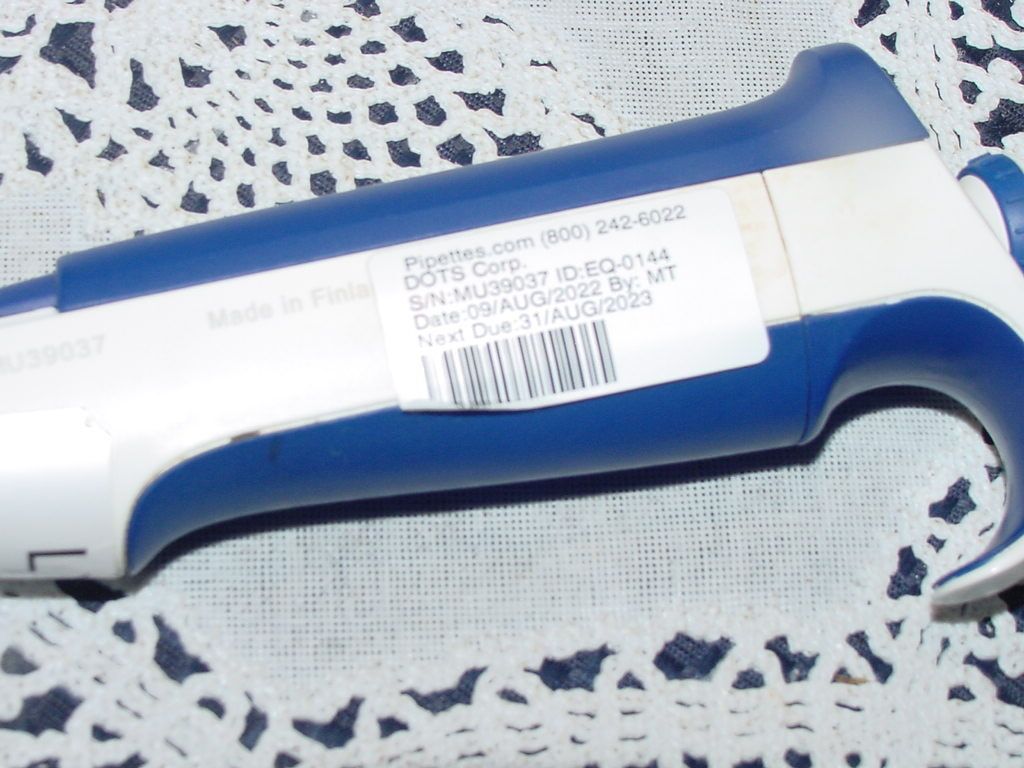Fisherbrand Elite Pipette 20uL-200uL, Single Channel, MU39037 Last Cal 08/2022