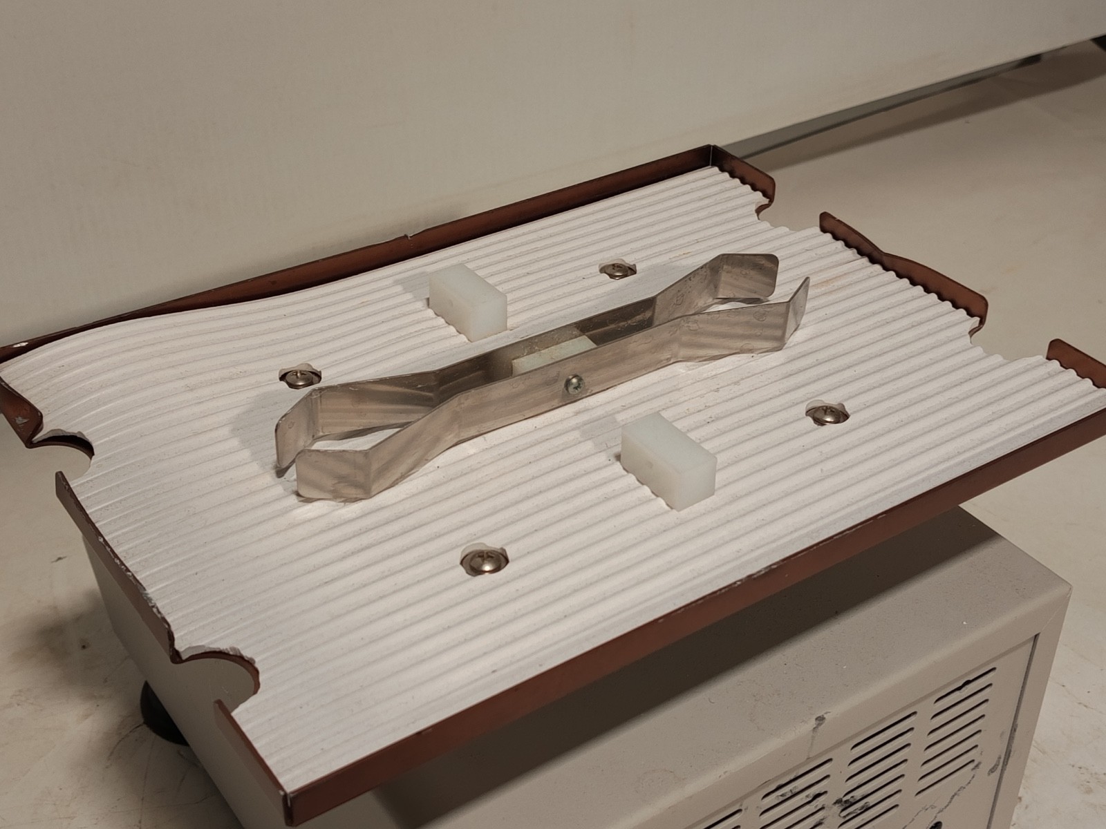Thermo Scientific Model 4625 Titer Plate Shaker, As Pictured Tested And Working
