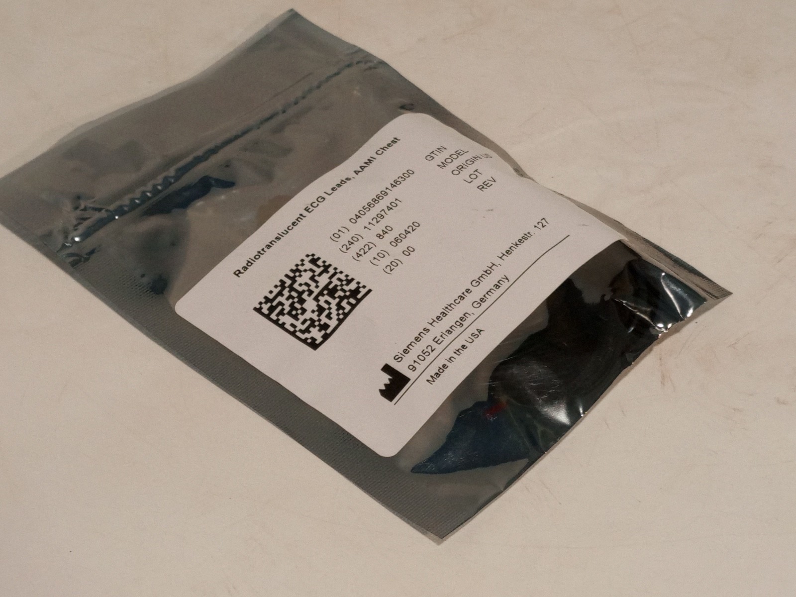 Siemens 11297401 Replacement AAMI Chest Radiotranslucent ECG Leads, Single Unit