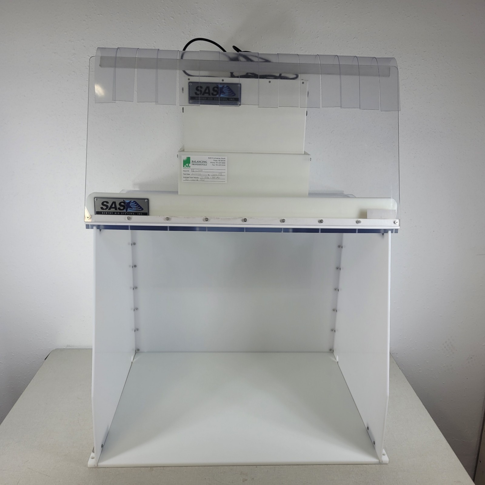 Sentry Air Systems SAS 30″ PCR Workstation Portable Clean Room Box ISO Class 100