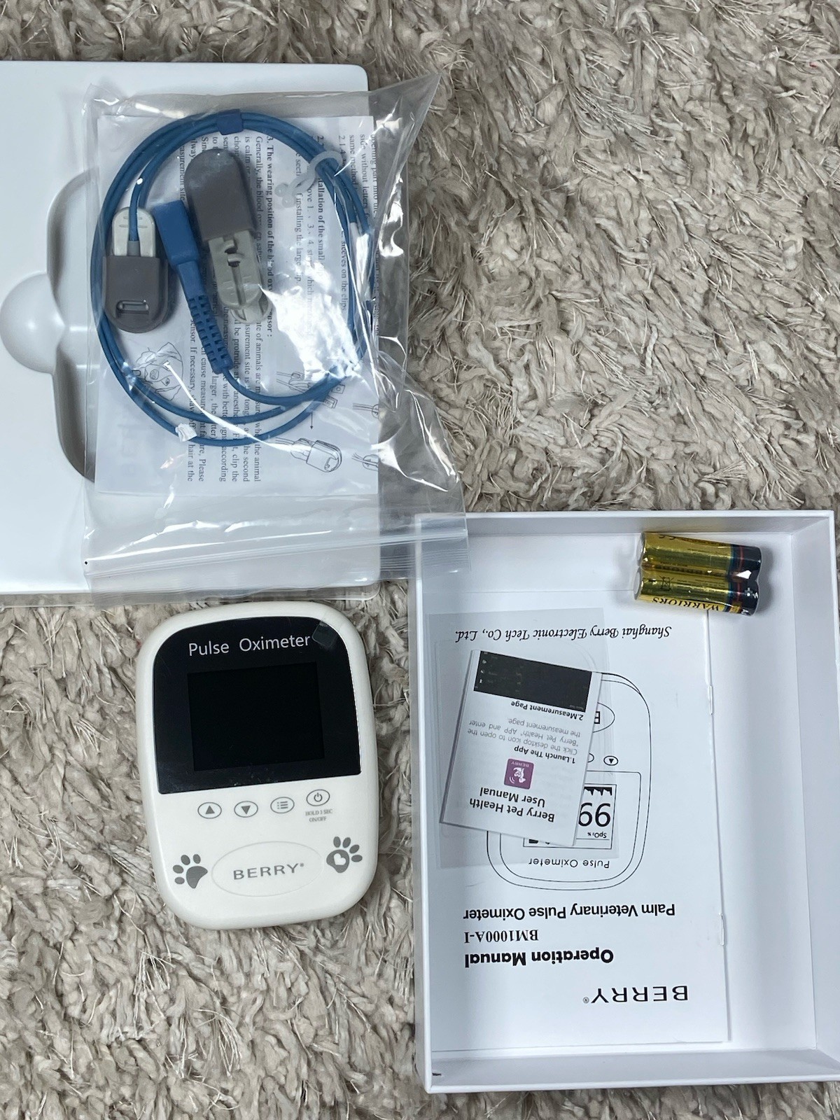 Berry Pulse Oximeter for Newborn kids and adult, bluetooth oxygen monitor finger
