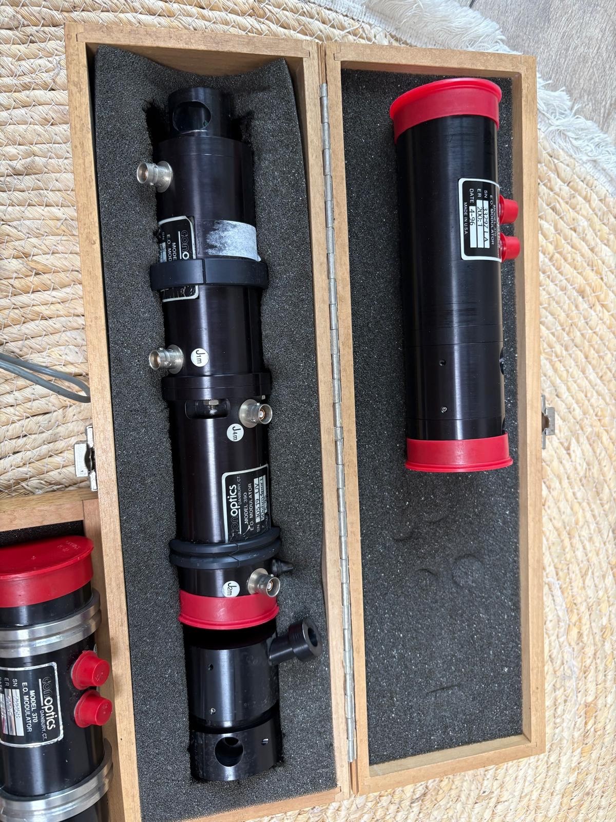 CONOPTICS LOT MODEL 390-2 370-2 4P EO ELECTRO-OPTICS USA LASER MODULATOR