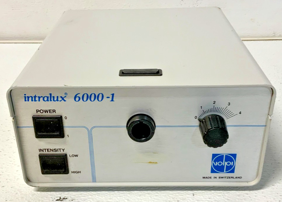 Volpi Intralux 6000-1 10257 Light Source Halogen Illuminator 121V 240W 50/60Hz