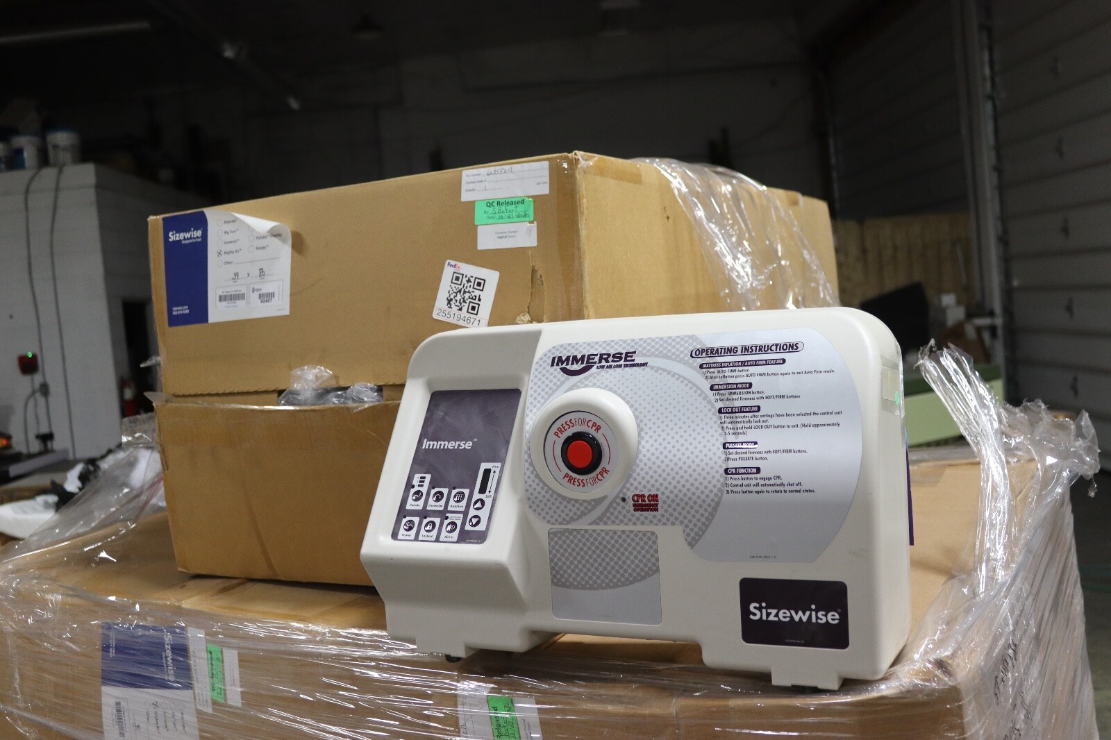 NEW Sizewise Immerse low air loss pump w/ mattress 39″ X 80″