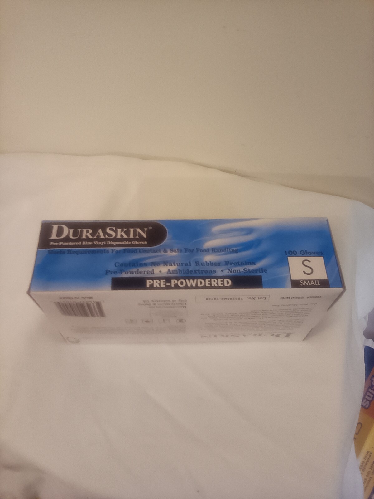 Duaskin pre-powered blue vinyl disposable gloves 100 ct item # 2906W/S small