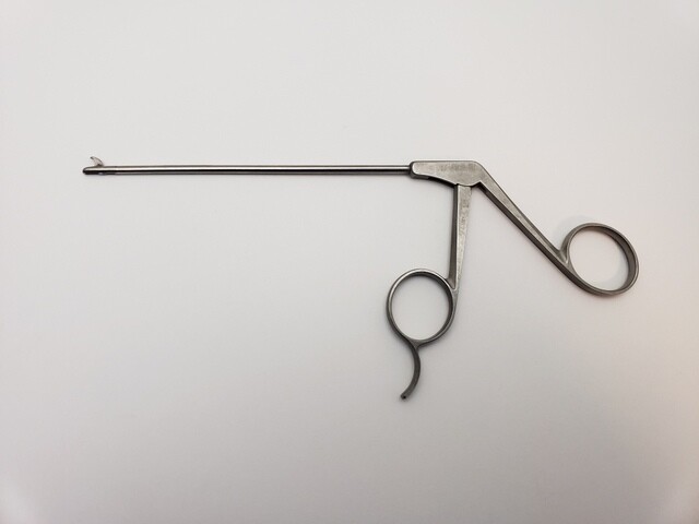 Shutt Concept 1.1001 Blunt Tip Forceps, Straight 3.4MM X 130MM