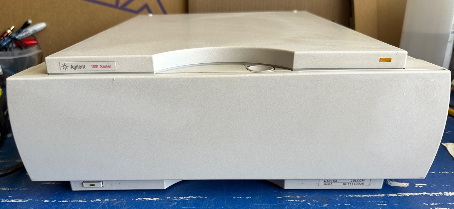 Agilent G1316A COLCOM 1100 Series Thermostatted Column Hz 50/60 Power Tested