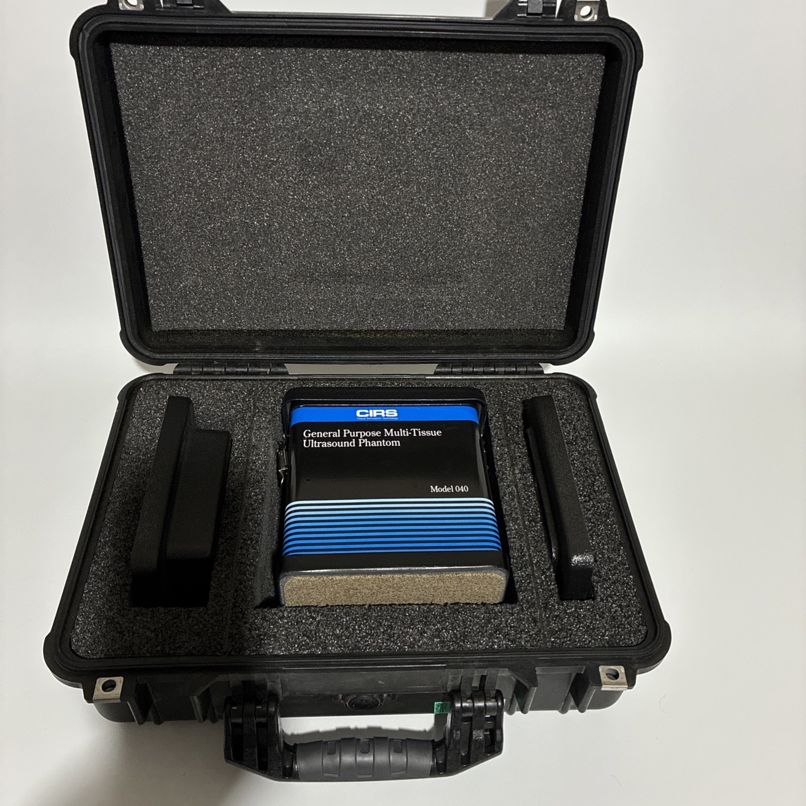 CIRS 040GSE Multi-Purpose Multi-Tissue Ultrasound Phantom w/ Carry Case