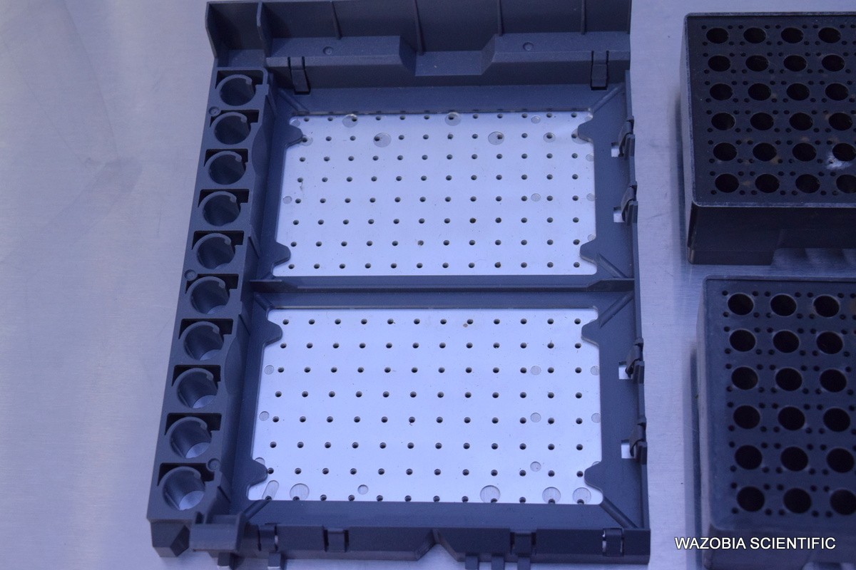 AGILENT 1200 HPLC AUTOSAMPLER SAMPLE TRAY FOR LIQUID CHROMATOGRAPHY