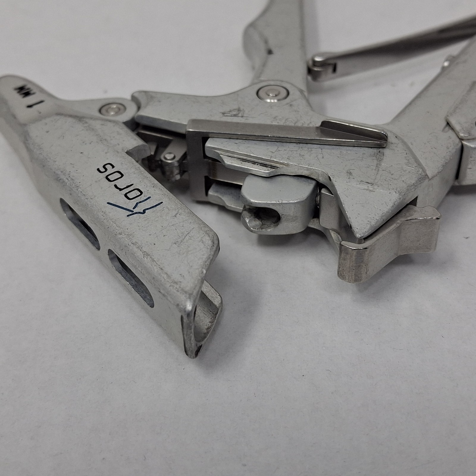 Koros 1mm, 2mm, and 4mm Rongeur Handle Set
