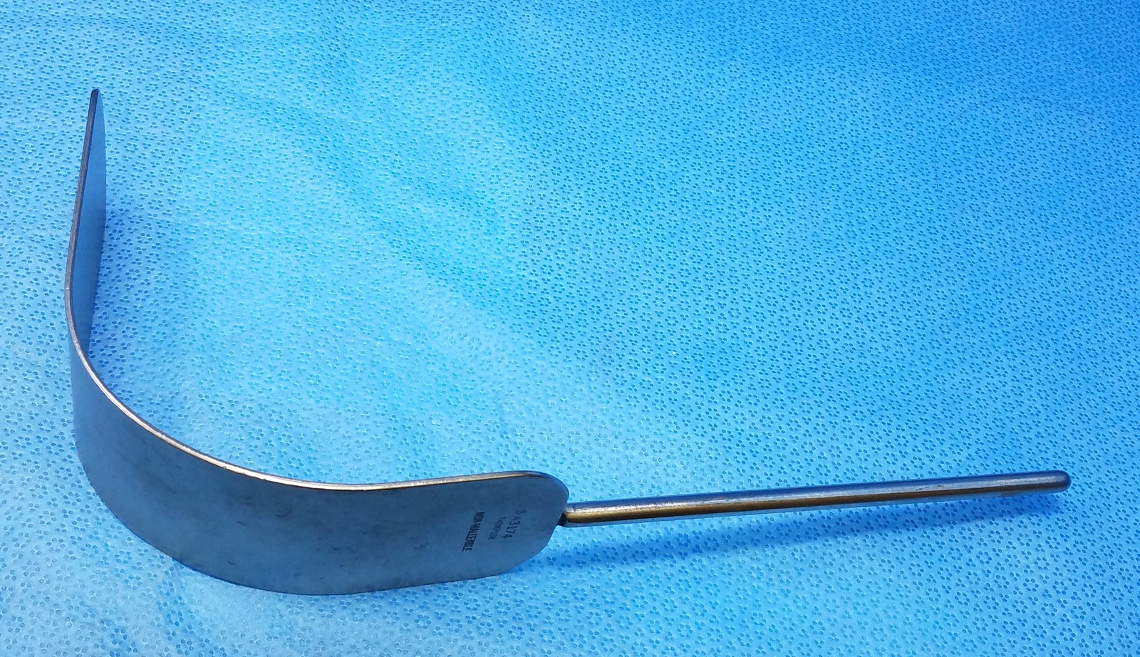 Thompson S43174 Deaver Retractor Blade, Fixed, 2″ x 5″