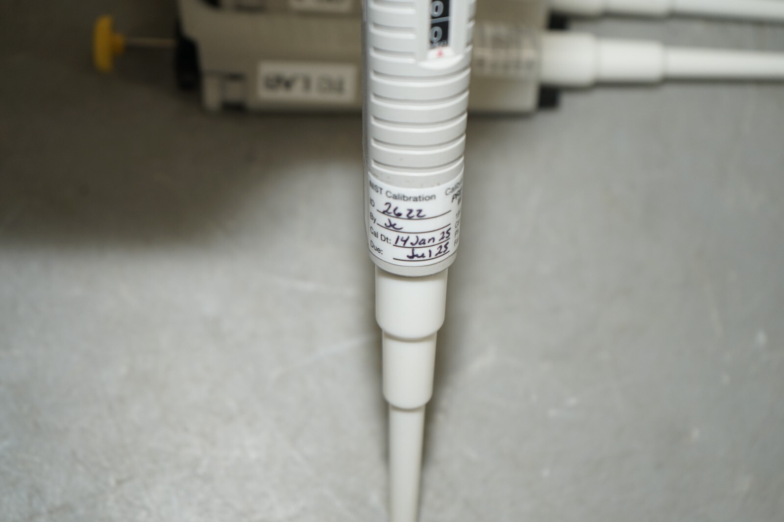 ^ Lot 5x Oxford Autoclavable Pipettes 10-100uL 100-1000uL #X4714