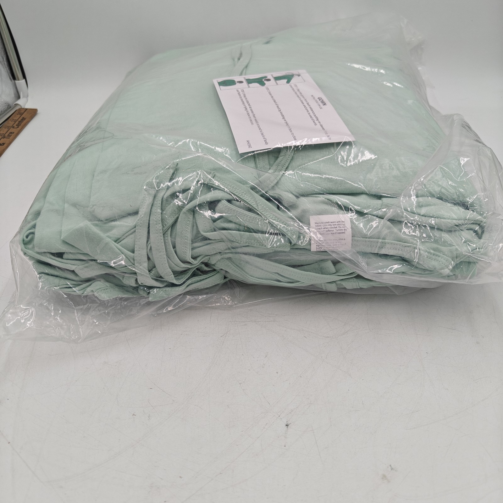 NEW Hanes Hospital Gown LOT OF 50 – Long Sleeve Green Tie Back XL 2XL 3XL