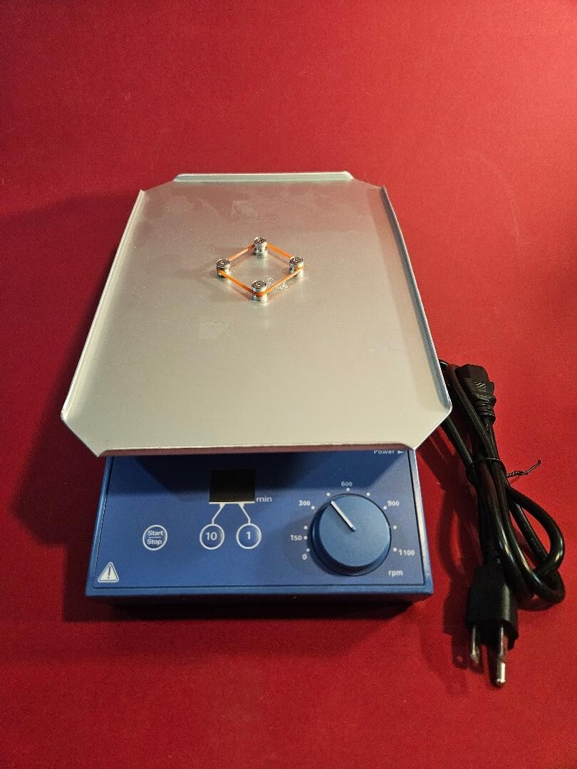 IKA MTS 2/4 DS1 Digital Microtiter Shaker Mixer Working No Issues