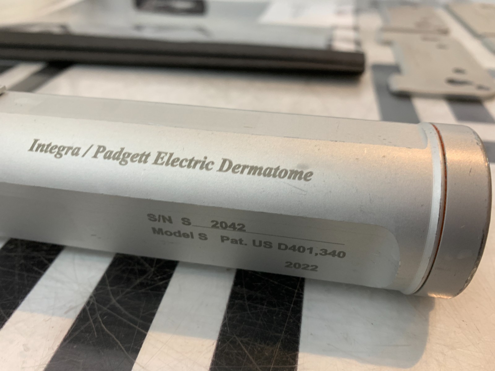 Integra Padgett Dermatome Model S Electric – Power Supply & Guards WARRANTY 2022