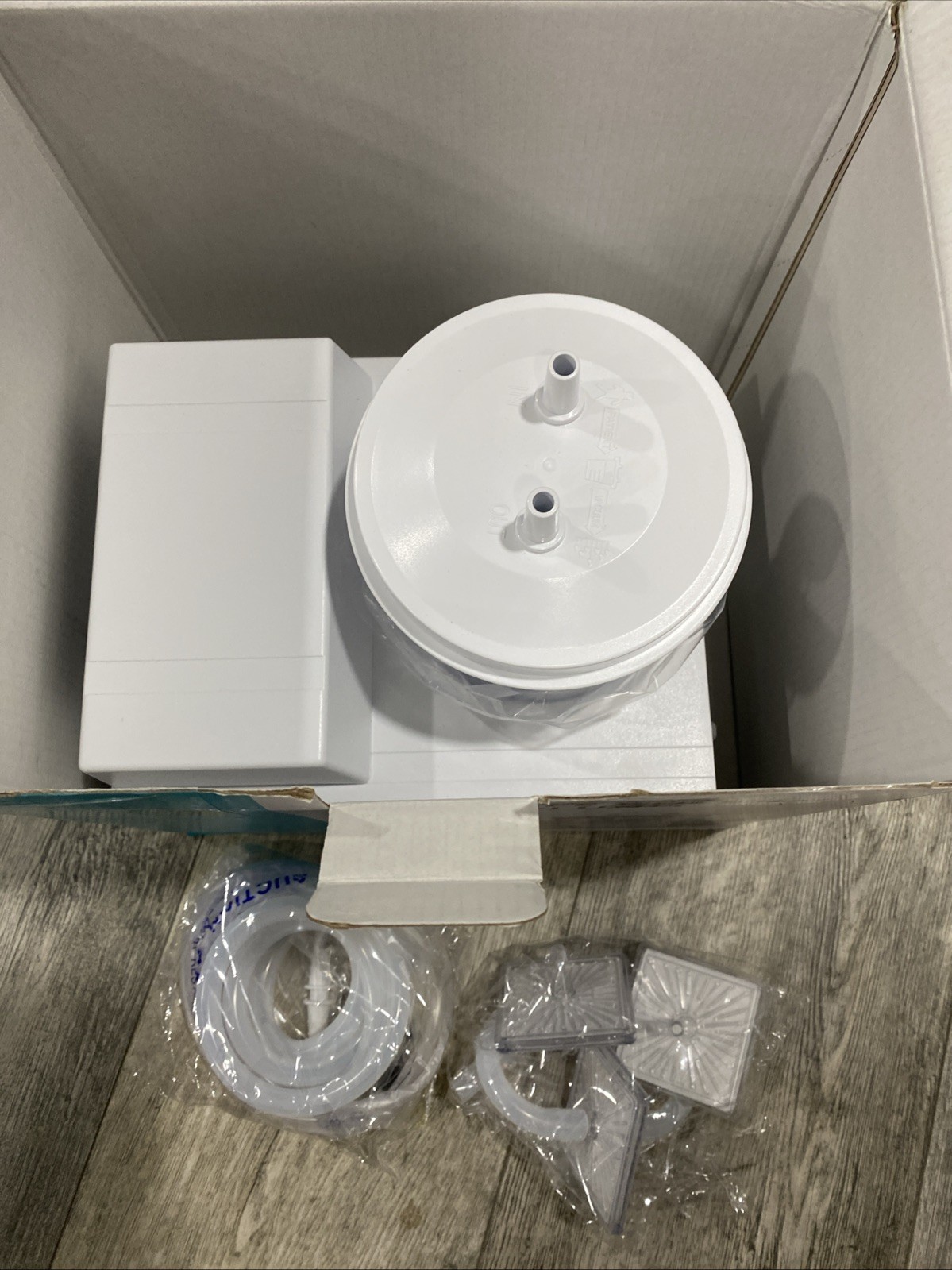 Portable Phlegm Suction Unit Vacuum Aspirator Machine H003-B-New