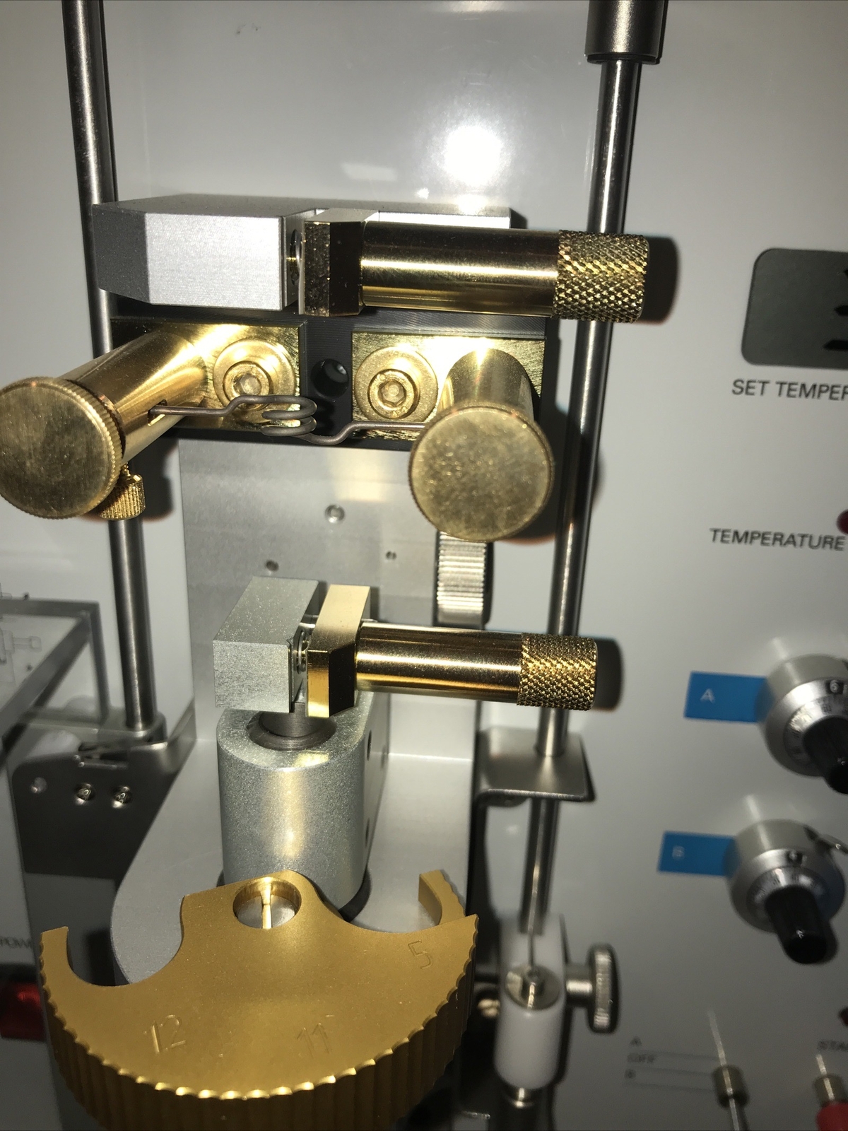HEKA PIP 6 TEMPERATURE CONTROLLED PIPETTE PULLER