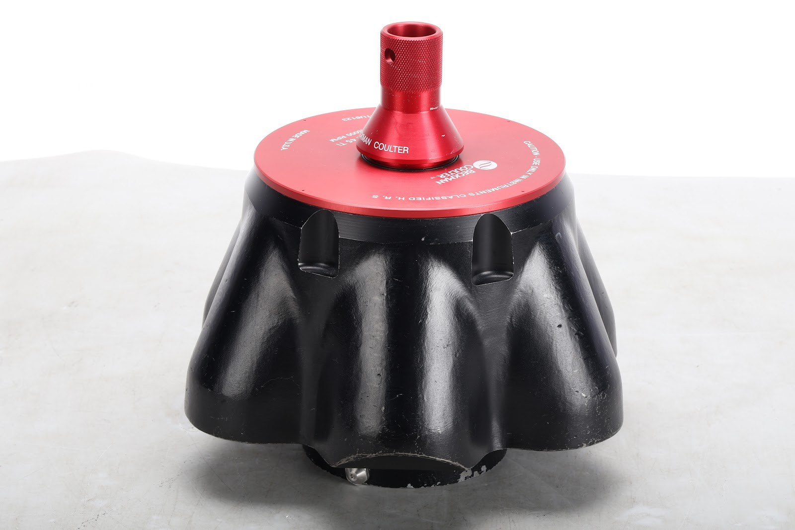 Beckman Coulter Type 45Ti Fixed-Angle Centrifuge Rotor 45000 RPM With Lid