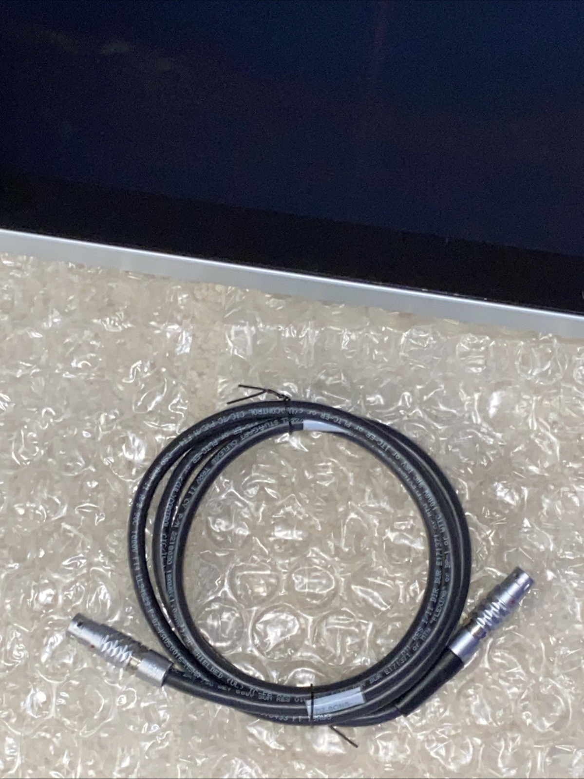 Stryker Navigation Monitor 32″ Surgeon Display with Pad Cover 7700-830-000 SM-4